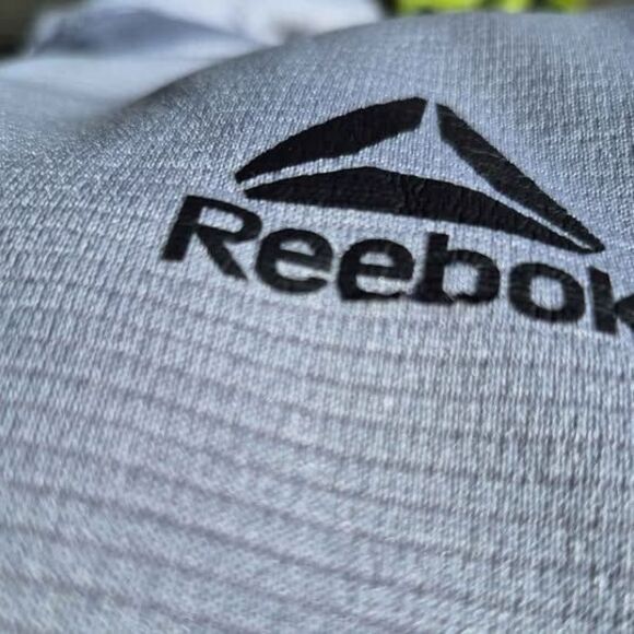 Reebok Men's Performance Golf Polo - Medium - Picture 5 of 7